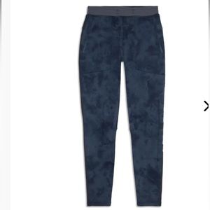 Lululemon Textured Tech Pant